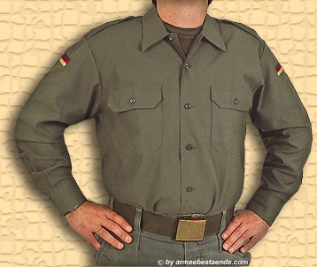 Achtung: zugreifen solange verfügbar, dieses Feldhemd wird nicht mehr für die Bundeswehr produziert